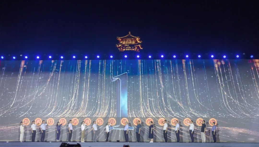 讀李白 游神州丨跟著李白去旅游中華文化主題旅游線路正式發(fā)布，一起開啟詩意文化之旅。